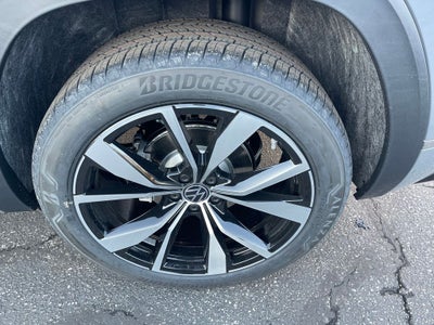 2026 Volkswagen Atlas Cross Sport 2.0T SEL Premium R-Line