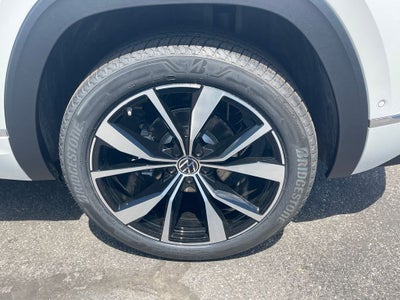2026 Volkswagen Atlas Cross Sport 2.0T SEL Premium R-Line 4MOTION