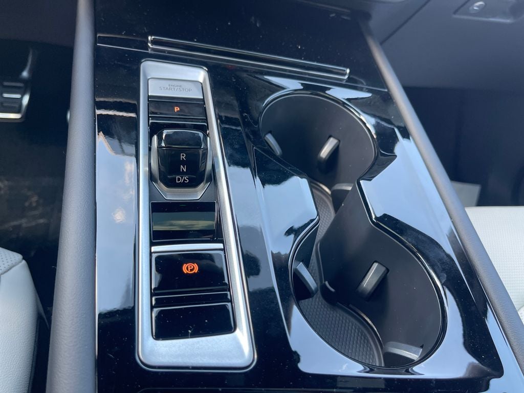 2026 Volkswagen Atlas Cross Sport 2.0T SEL Premium R-Line 4MOTION