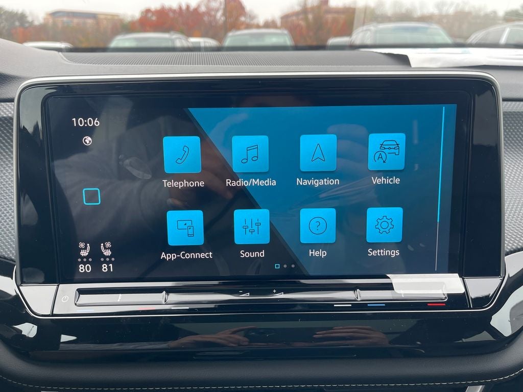 2026 Volkswagen Atlas Cross Sport 2.0T SEL Premium R-Line