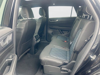 2026 Volkswagen Atlas Cross Sport SEL Premium R-Line