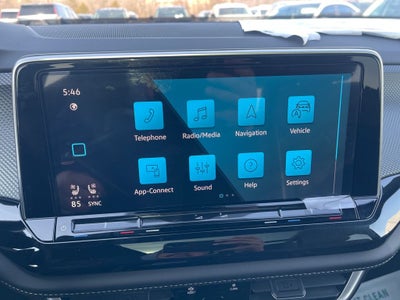 2026 Volkswagen Atlas Cross Sport 2.0T SEL Premium R-Line