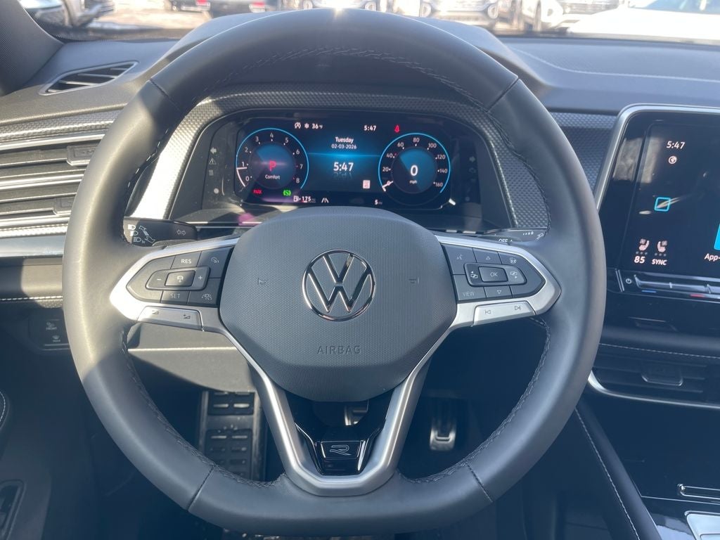 2026 Volkswagen Atlas Cross Sport 2.0T SEL Premium R-Line