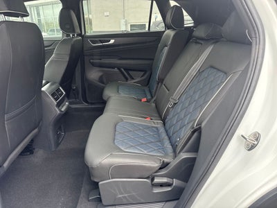 2026 Volkswagen Atlas Cross Sport 2.0T SEL Premium R-Line 4MOTION