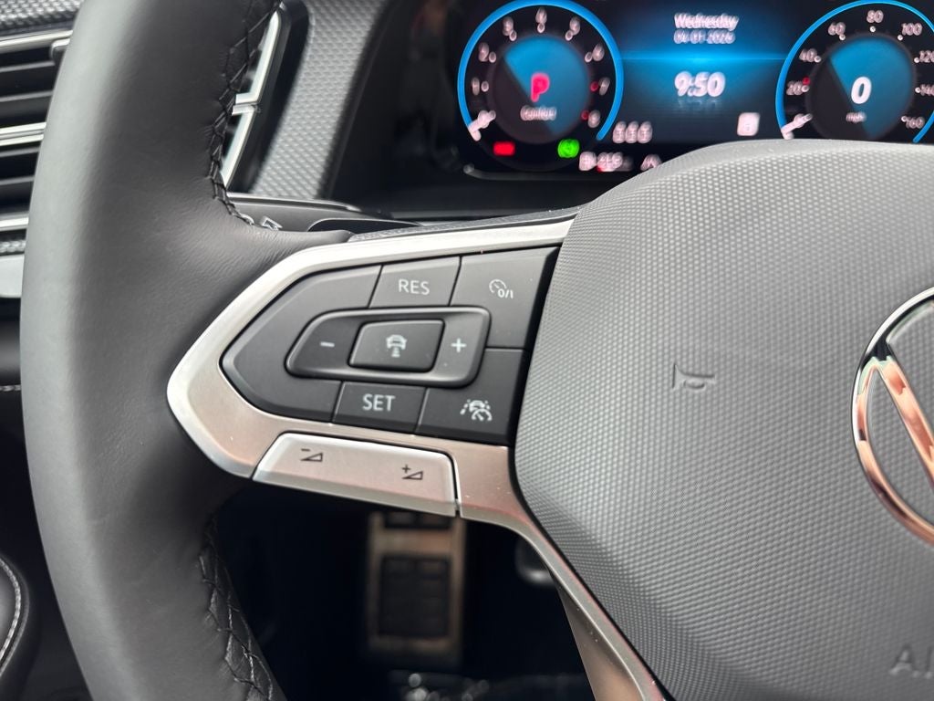 2026 Volkswagen Atlas Cross Sport 2.0T SEL Premium R-Line 4MOTION