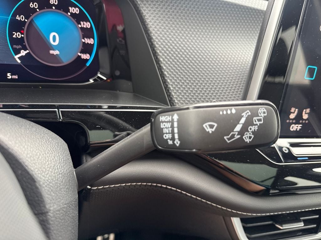 2026 Volkswagen Atlas Cross Sport 2.0T SEL Premium R-Line 4MOTION