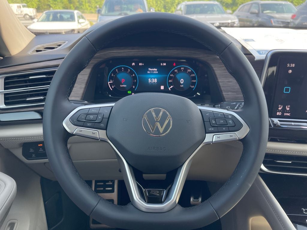 2026 Volkswagen Atlas 2.0T SEL Premium R-Line