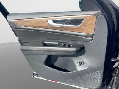 2026 Volkswagen Atlas SE w/Technology