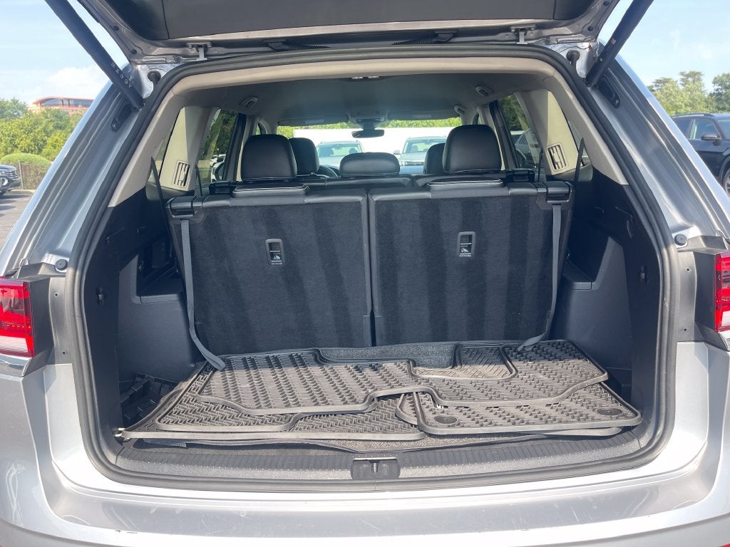 2024 Volkswagen Atlas 2.0T SE w/Technology