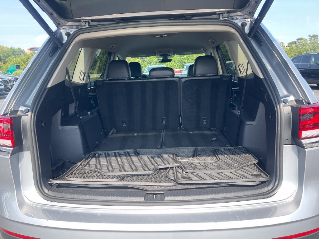 2024 Volkswagen Atlas 2.0T SE w/Technology