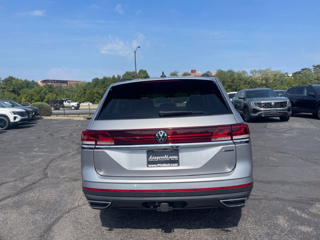 2024 Volkswagen Atlas 2.0T SE w/Technology