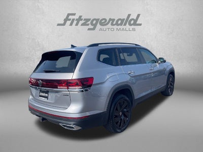 2024 Volkswagen Atlas 2.0T SE w/Technology