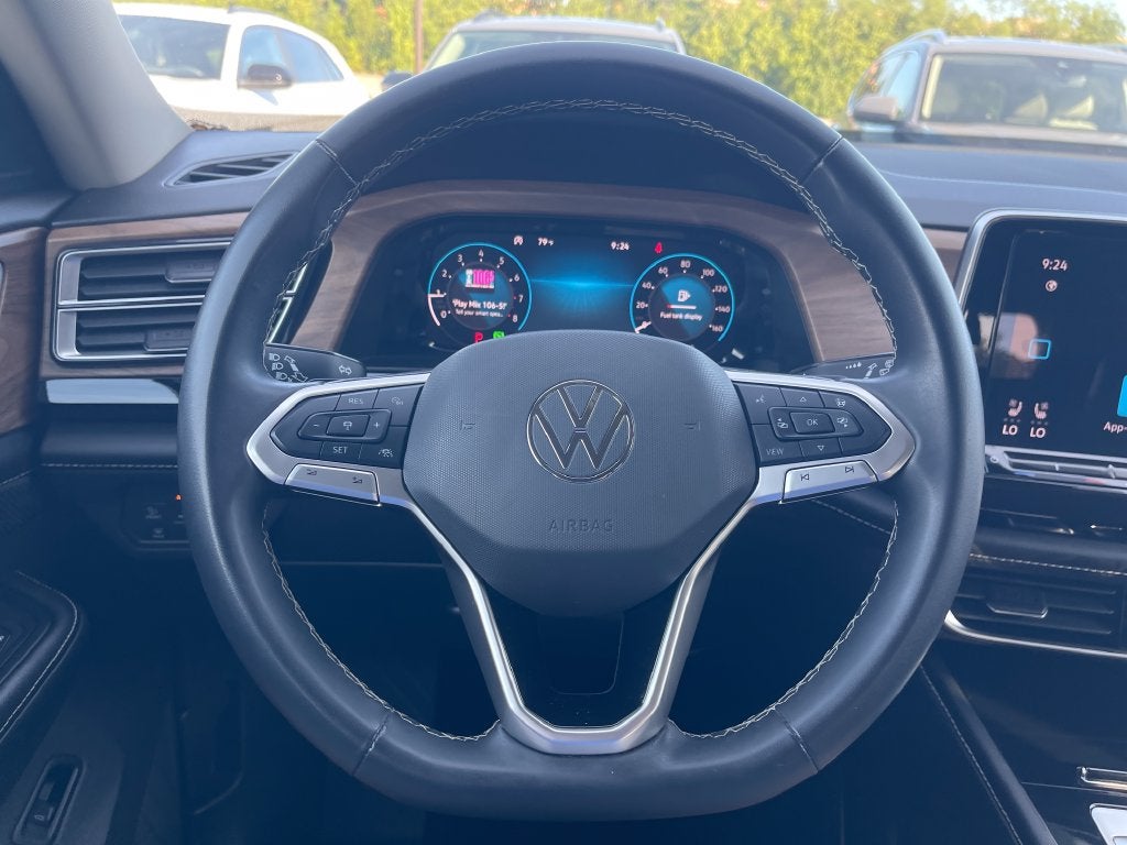 2024 Volkswagen Atlas 2.0T SE w/Technology