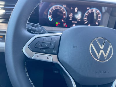 2027 Volkswagen Atlas SE w/Technology