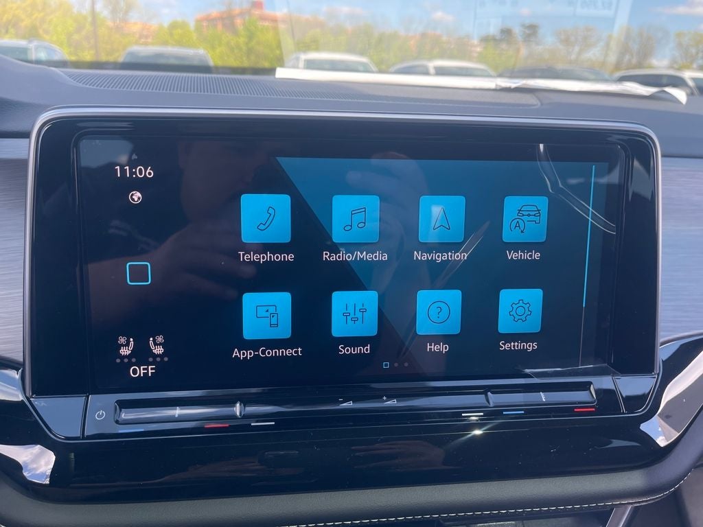2026 Volkswagen Atlas Cross Sport 2.0T SE W/TECHNOLOGY