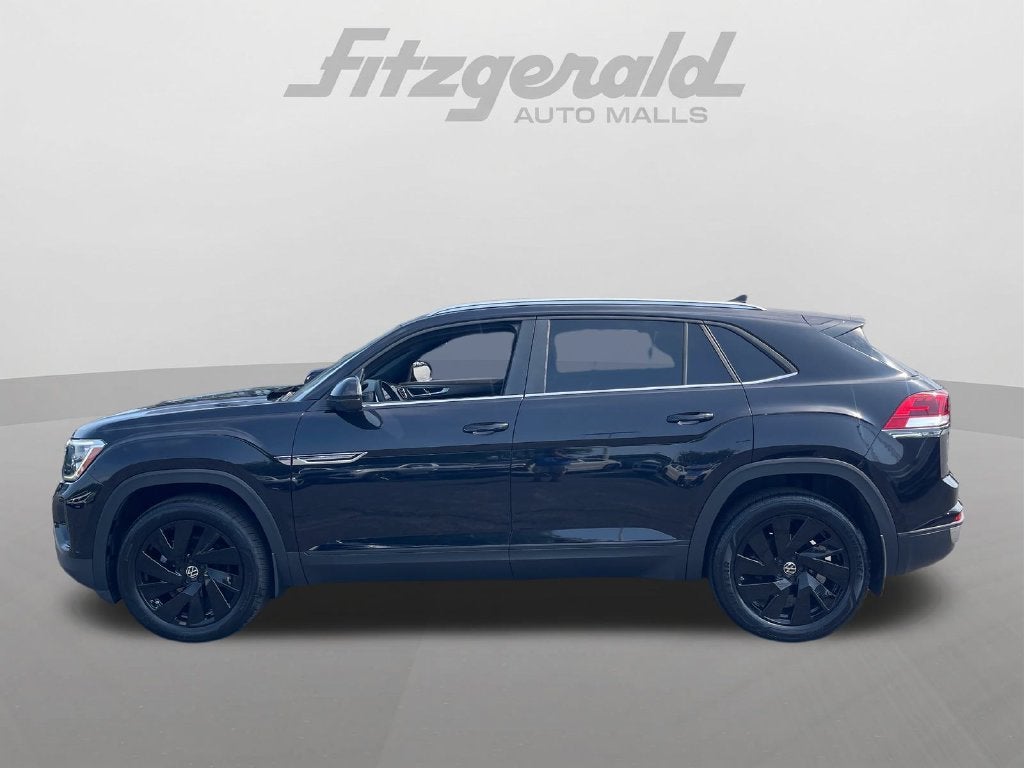 2024 Volkswagen Atlas Cross Sport 2.0T SE w/Technology