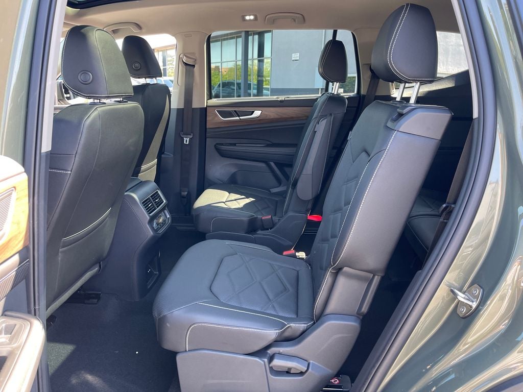 2026 Volkswagen Atlas SE W/ Tech AWD