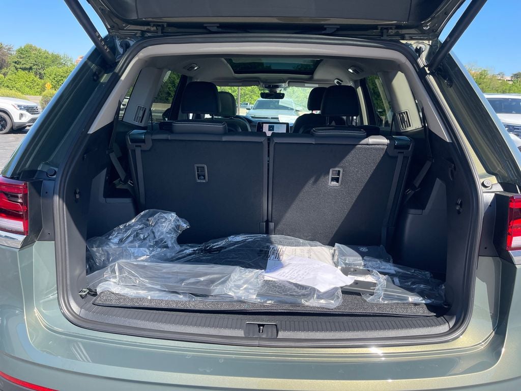 2026 Volkswagen Atlas SE W/ Tech AWD