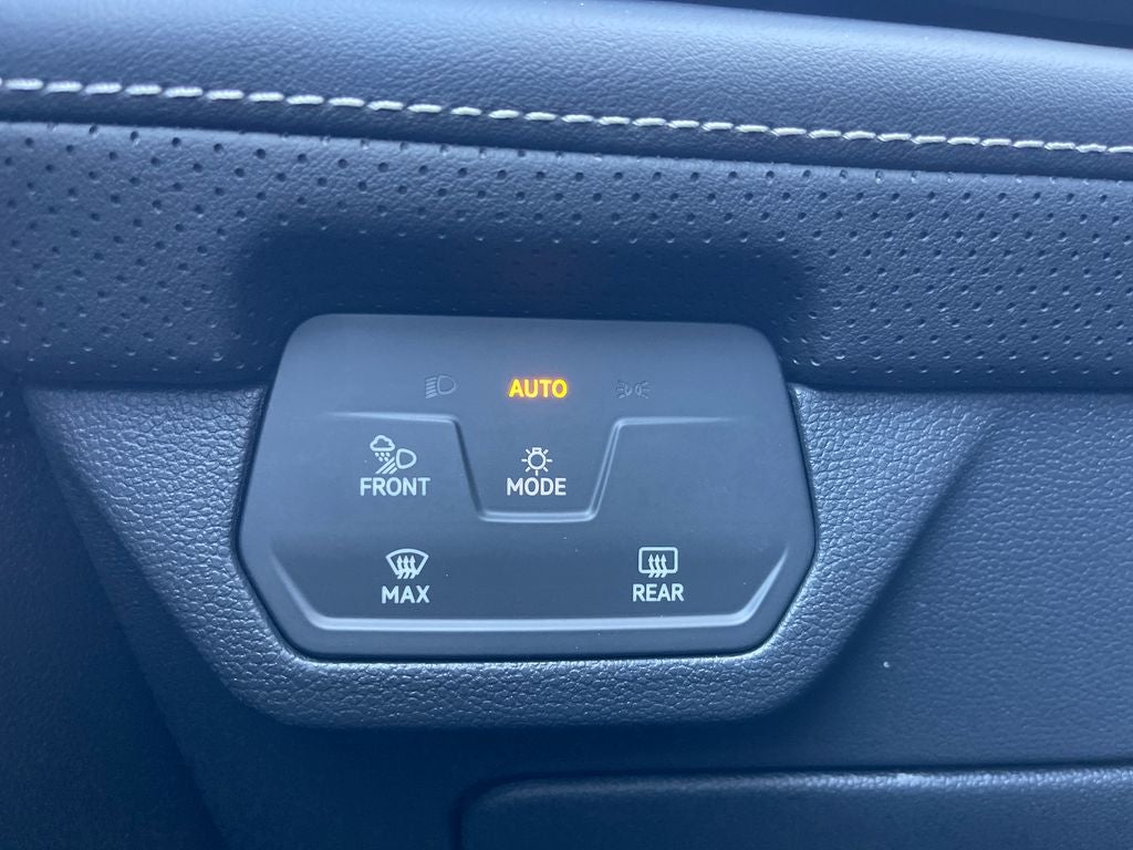 2026 Volkswagen Atlas SE W/ Tech AWD