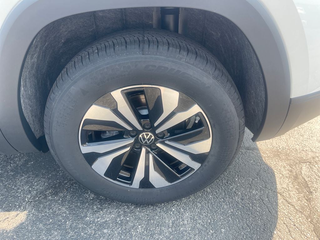 2026 Volkswagen Atlas Cross Sport 2.0T SE
