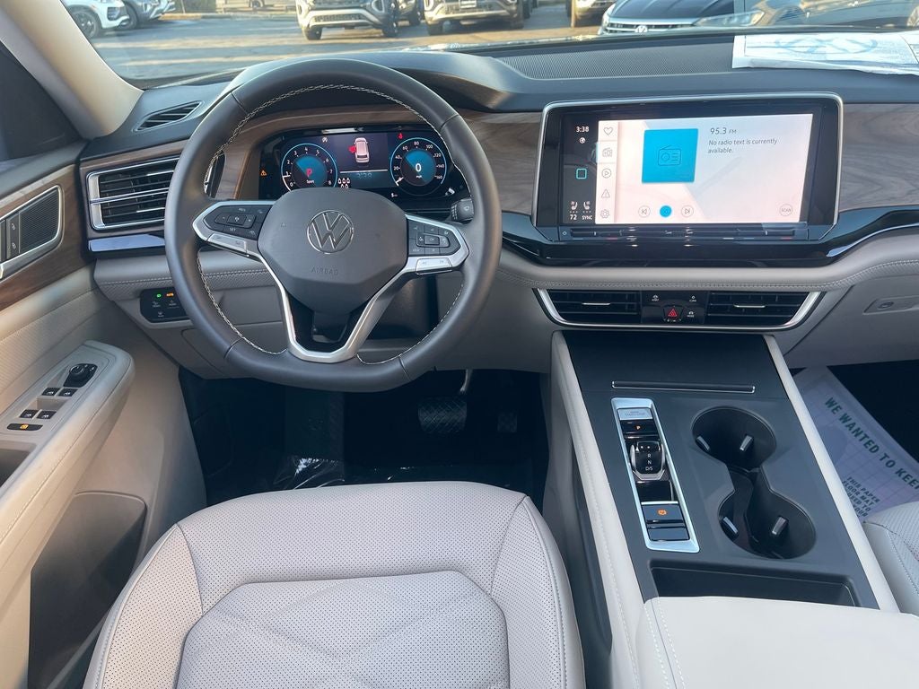 2026 Volkswagen Atlas 2.0T SE