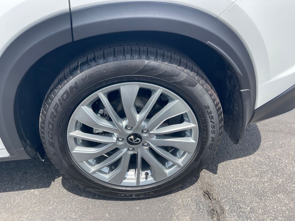 2023 INFINITI QX50 LUXE