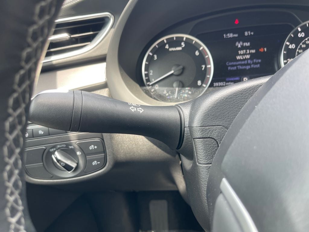 2023 INFINITI QX50 LUXE