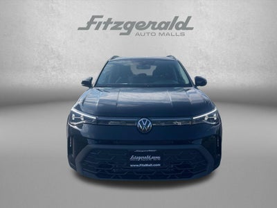 2026 Volkswagen Taos 1.5T SE Black