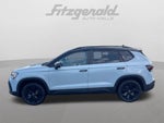 2027 Volkswagen Taos 1.5T SE Black