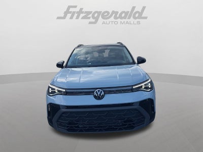 2027 Volkswagen Taos 1.5T SE Black