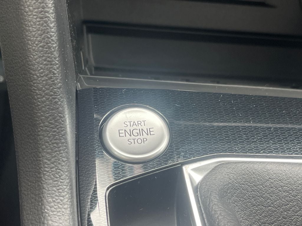 2026 Volkswagen Taos 1.5T SEL