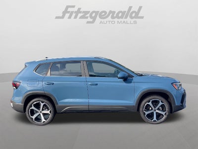2027 Volkswagen Taos 1.5T SEL