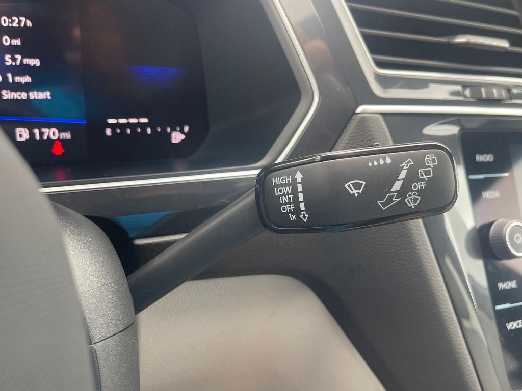 2024 Volkswagen Tiguan 2.0T SE R-Line Black
