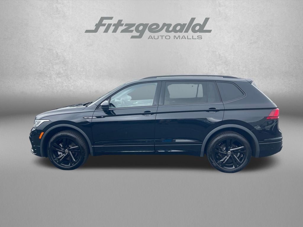 2024 Volkswagen Tiguan 2.0T SE R-Line Black