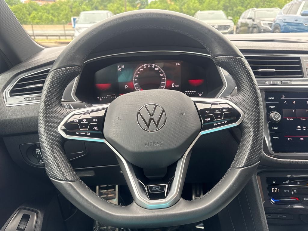 2024 Volkswagen Tiguan 2.0T SE R-Line Black