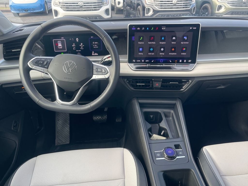 2025 Volkswagen Tiguan 2.0T SE