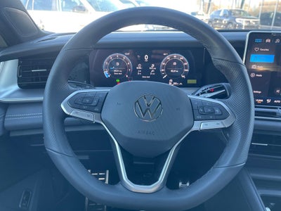 2026 Volkswagen Tiguan 2.0T SE R-Line Black