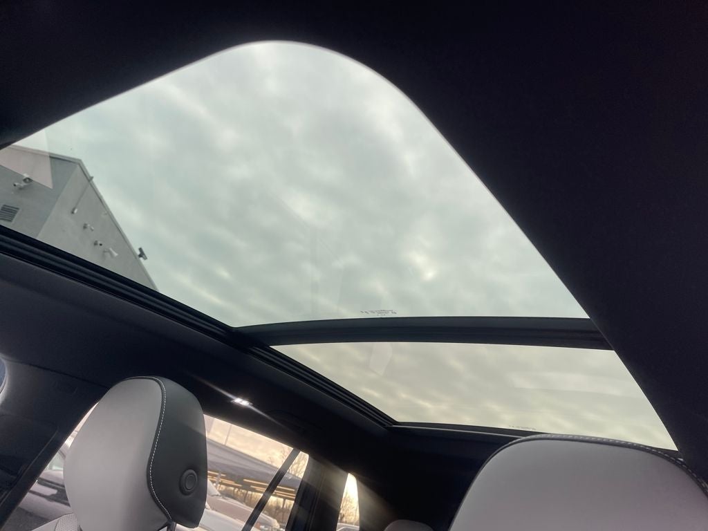 2026 Volkswagen Tiguan SE R-Line AWD