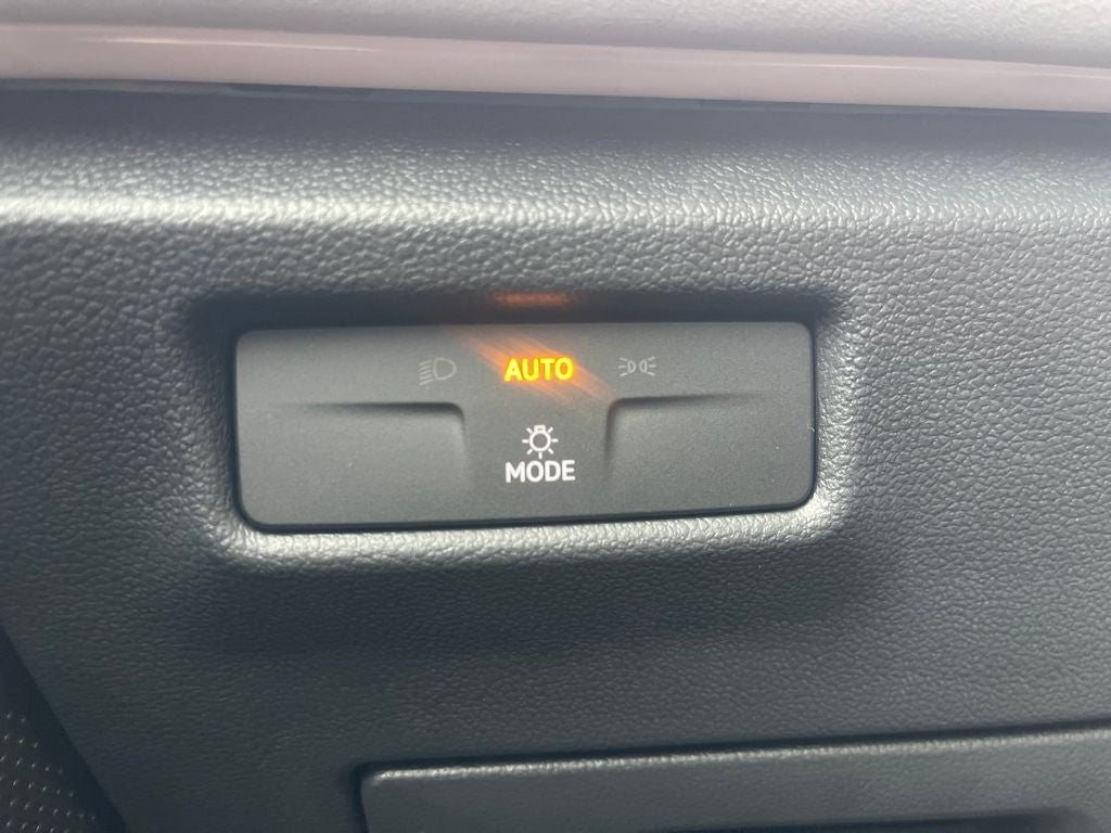 2026 Volkswagen Tiguan SE R-Line AWD