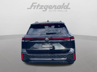 2026 Volkswagen Tiguan SE R-Line Black