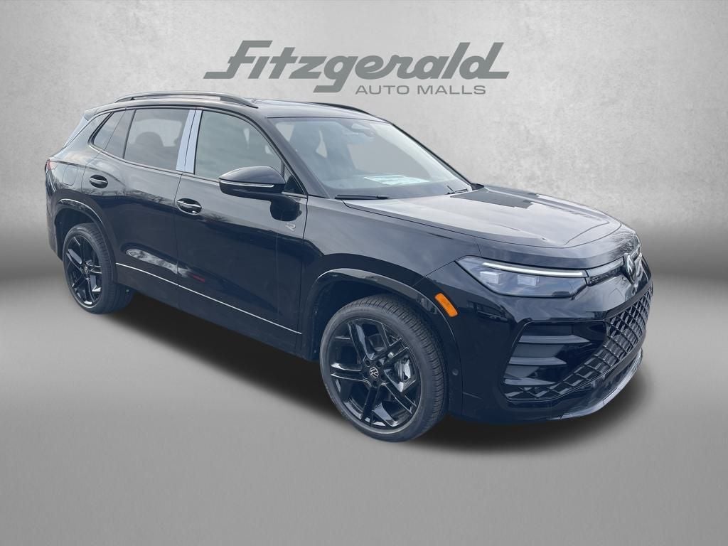 2026 Volkswagen Tiguan 2.0T SE R-Line Black