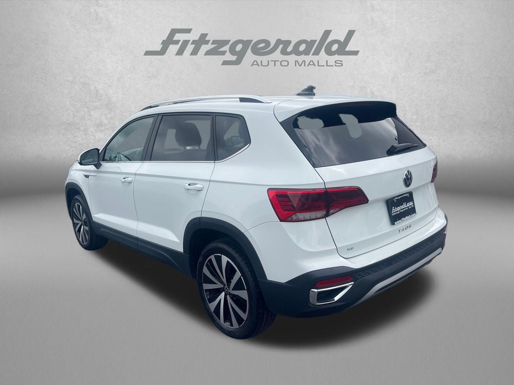 2024 Volkswagen Taos 1.5T SE