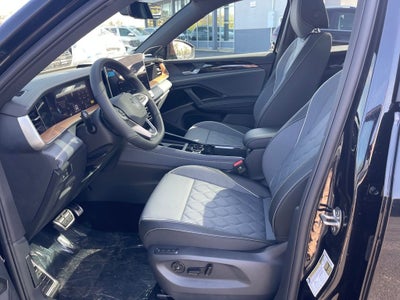 2026 Volkswagen Tiguan 2.0T SEL R-Line Turbo