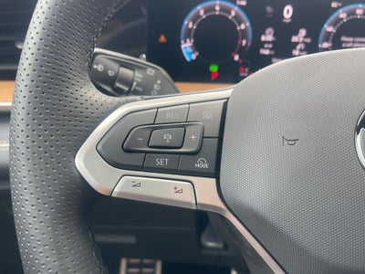 2026 Volkswagen Tiguan 2.0T SEL R-Line Turbo