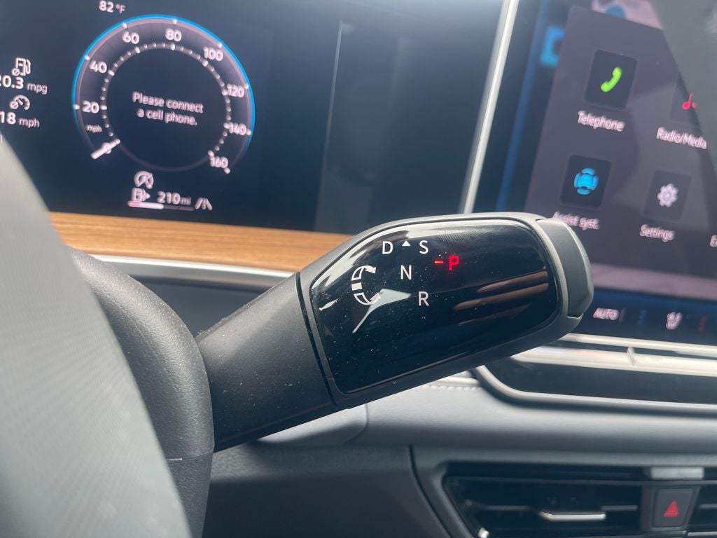 2026 Volkswagen Tiguan 2.0T SEL R-Line Turbo