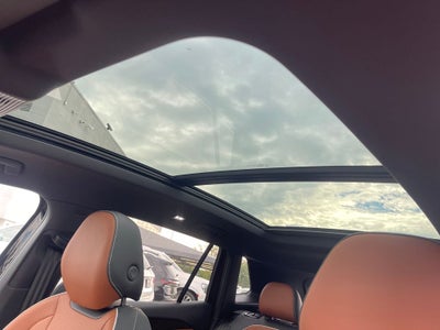 2026 Volkswagen Tiguan 2.0T SEL R-Line