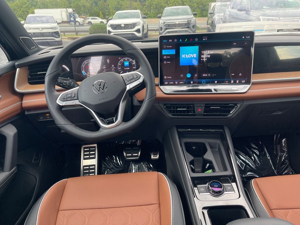 2026 Volkswagen Tiguan 2.0T SEL R-Line