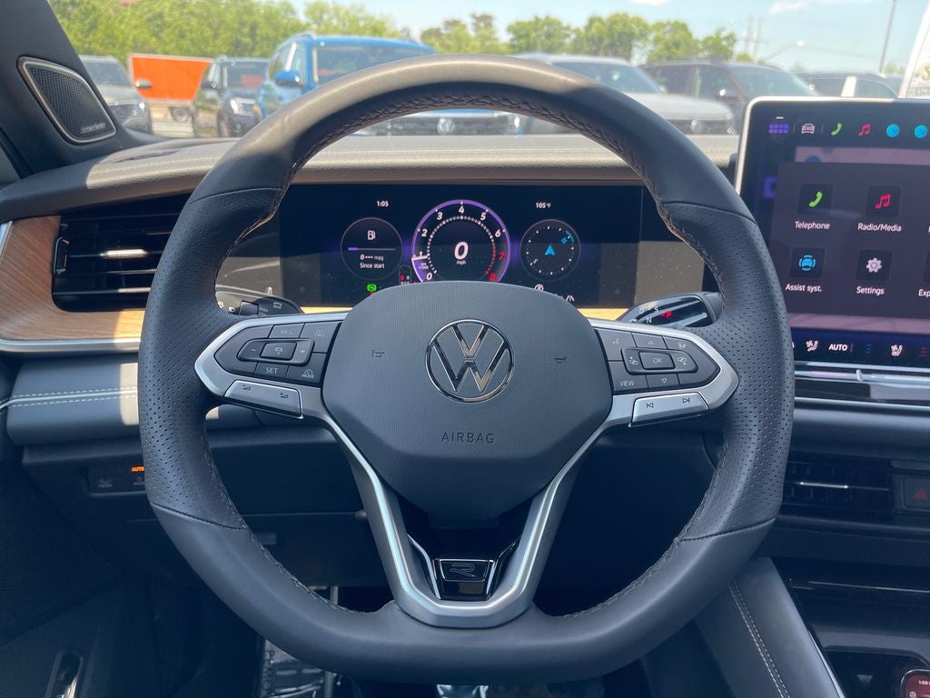 2026 Volkswagen Tiguan 2.0T SEL R-Line Turbo