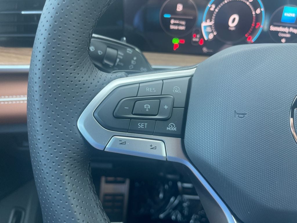 2026 Volkswagen Tiguan 2.0T SEL R-Line Turbo