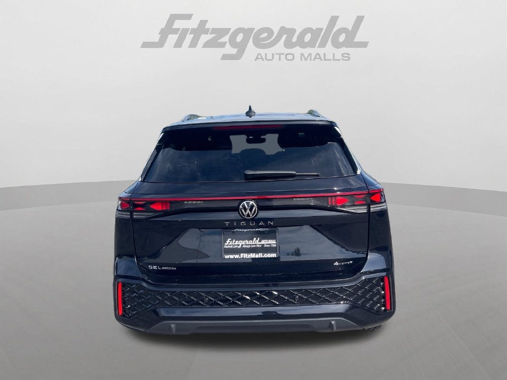2026 Volkswagen Tiguan 2.0T SEL R-Line Turbo